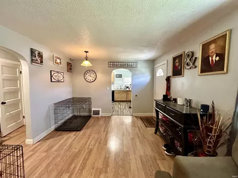 424 E Silver St, Bluffton, IN 46714 photo 10