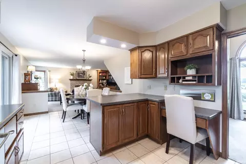 213 Apple Tree Ln, Wakarusa, IN 46573 photo 8