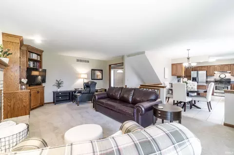 213 Apple Tree Ln, Wakarusa, IN 46573 photo 12
