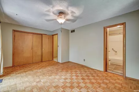 2354 E Winding Brook Cir, Bloomington, IN 47401 photo 17