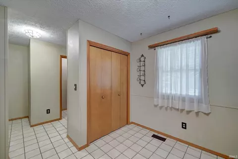 2354 E Winding Brook Cir, Bloomington, IN 47401 photo 11