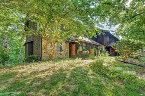 2354 E Winding Brook Cir, Bloomington, IN 47401 photo 3