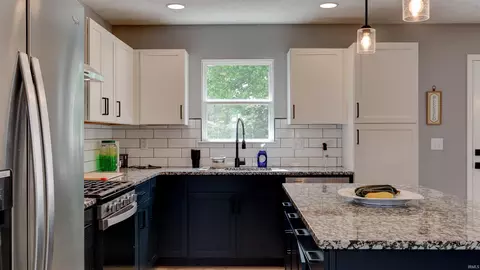 329 Maplecrest Blvd, Jasper, IN 47546 photo 8