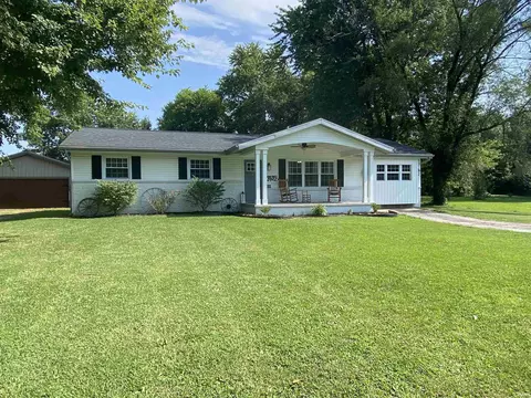 1645 E State Road 356, Petersburg, IN 47567