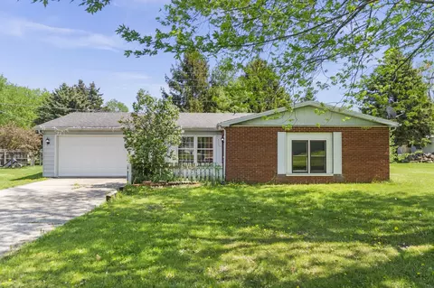 20 Pamela Place St, Fremont, IN 46737