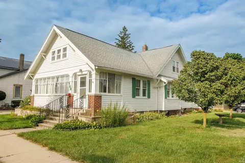 480 S Wayne St, Waterloo, IN 46793 photo 2