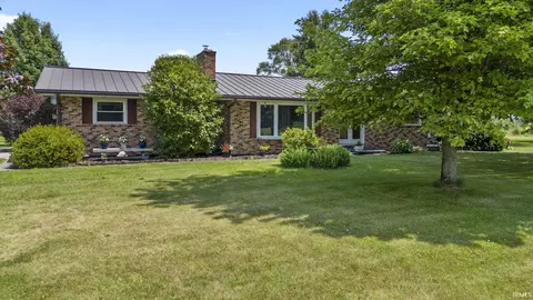 6130 S 100 E, Claypool, IN 46510 photo 4