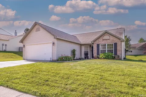 5645 W Tensleep Rd, Bloomington, IN 47403