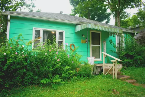 215 E 16th St, Bloomington, IN 47408 photo 2