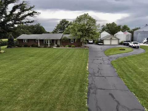 3383 N Cr 575 E, Petersburg, IN 47567