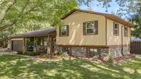 11 Colony Way, Gas City, IN 46933