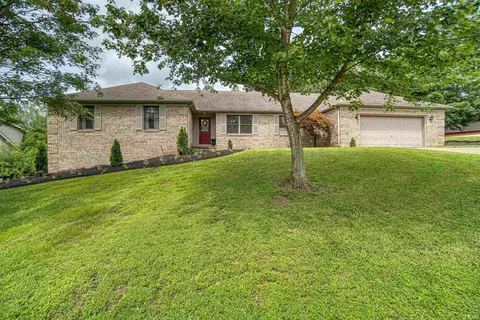 10224 Hyde Park, Evansville, IN 47711
