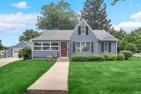 625 Bayless St, Plymouth, IN 46563