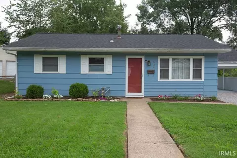 620 Thornberry Dr, Evansville, IN 47710