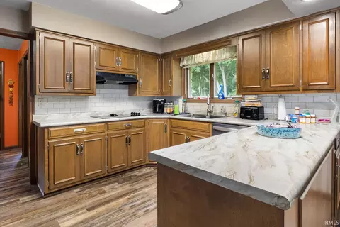 5735 E Valley View Pt, Bringhurst, IN 46913 photo 7