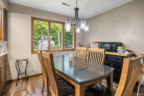 5735 E Valley View Pt, Bringhurst, IN 46913 photo 11