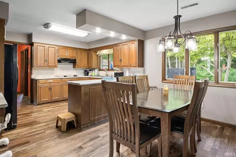 5735 E Valley View Pt, Bringhurst, IN 46913 photo 10