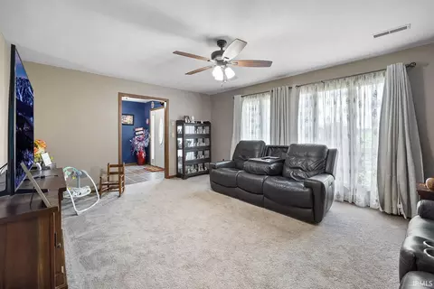5735 E Valley View Pt, Bringhurst, IN 46913 photo 4