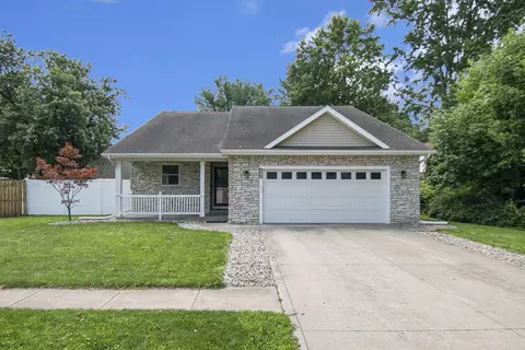 209 12 E Harrison St, Wakarusa, IN 46573 photo 1