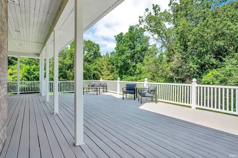 297 Stevens Ln, Mitchell, IN 47446 photo 4
