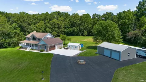297 Stevens Ln, Mitchell, IN 47446 photo 2