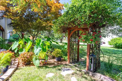 2636 E Clarkway Dr, Bloomington, IN 47401 photo 28