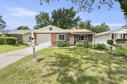 2415 White Oak Ave, Fort Wayne, IN 46805