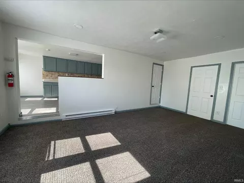 804 N Main St, Dunkirk, IN 47336 photo 6
