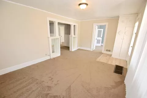 805 Eckman St, South Bend, IN 46614 photo 3