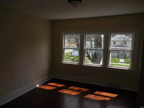 917 E Fox St, South Bend, IN 46613 photo 6