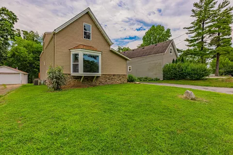 4105 Kratzville Rd, Evansville, IN 47710