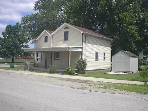 111 Beech St, Butler, IN 46721 photo 1