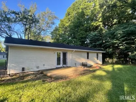 6401 E Robinson Rd, Bloomington, IN 47408 photo 3