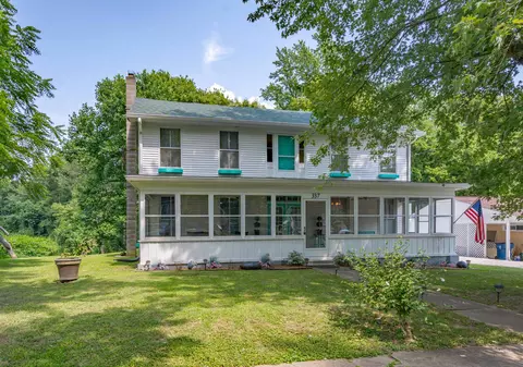 337 S Third St, Rockport, IN 47635