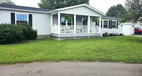 918 Rose Ln, Grandview, IN 47615