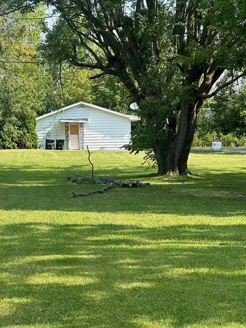 2017 E Wabash Ave, Muncie, IN 47303 photo 4