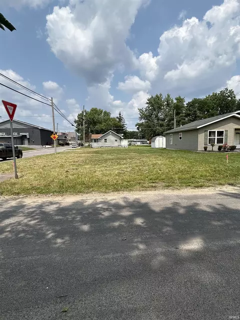 3201 Logan Ave, Fort Wayne, IN 46803