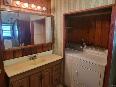 907 N Jackson St, Bloomington, IN 47404 photo 18