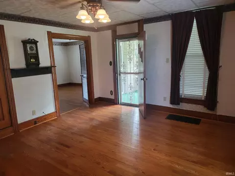 907 N Jackson St, Bloomington, IN 47404 photo 6