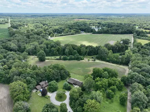 6769 County Road 7a, Garrett, IN 46738