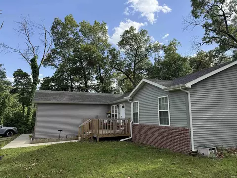 10580 Georgetown Dr, De Motte, IN 46310 photo 1
