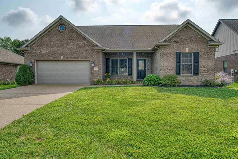13233 Balboa Dr, Evansville, IN 47725