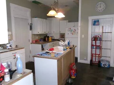417 E Main St, Peru, IN 46970 photo 11