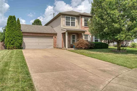 10130 Admiral Dr, Evansville, IN 47725