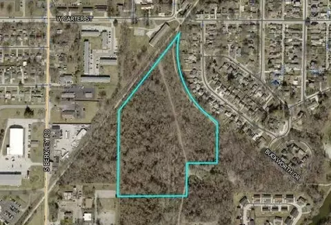 W Carter Street, Kokomo, IN 46901