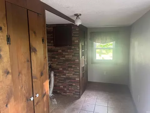 2358 Meridian Rd, Mitchell, IN 47446 photo 6