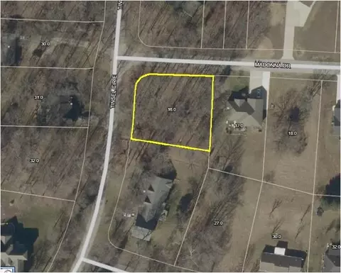 305 E Madonna Dr, Santa Claus, IN 47579