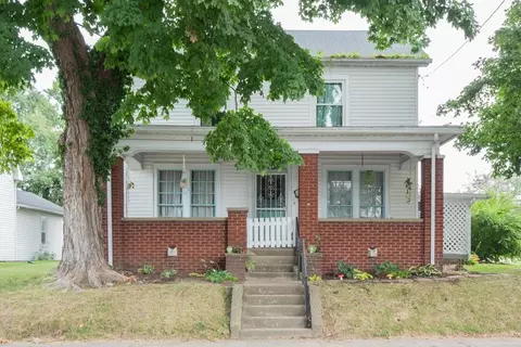 408 E Locust St, Boonville, IN 47601