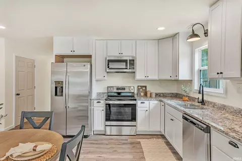 387 Hel Mar Dr, Mitchell, IN 47446 photo 6