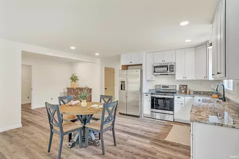 387 Hel Mar Dr, Mitchell, IN 47446 photo 2